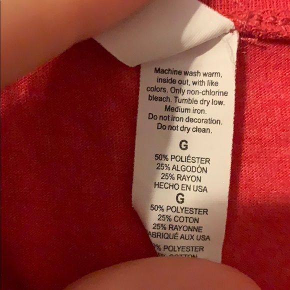 🐳 Red tee - Picture 4 of 4